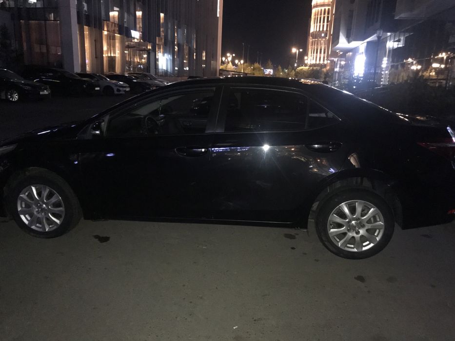 Продам авто Corolla короллу 2013