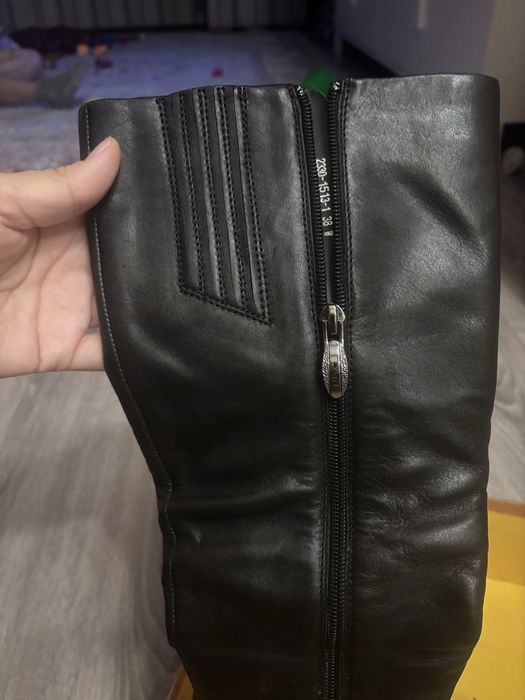 Срочно продам обувь