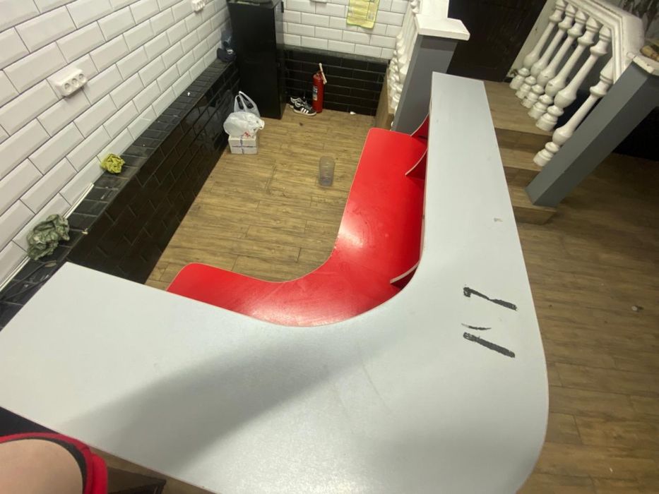 Ресепшен адм стол