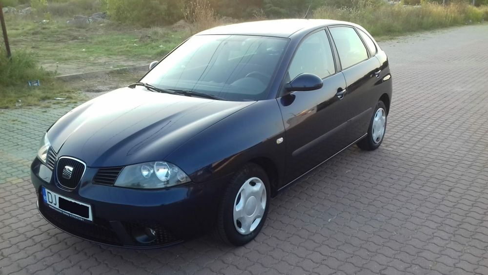 Seat Ibiza,full options,consum 4%,distributie noua,proprietar