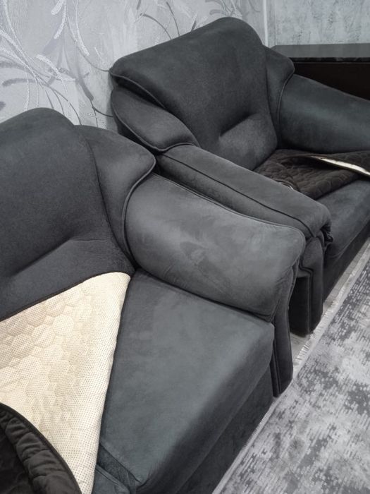 Диван и кресло в отличном состоянии