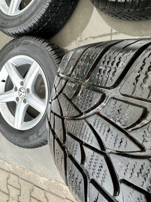 Jante originale VW (Volkswagen) pe 16 cu anvelope de iarna "ASPEN"