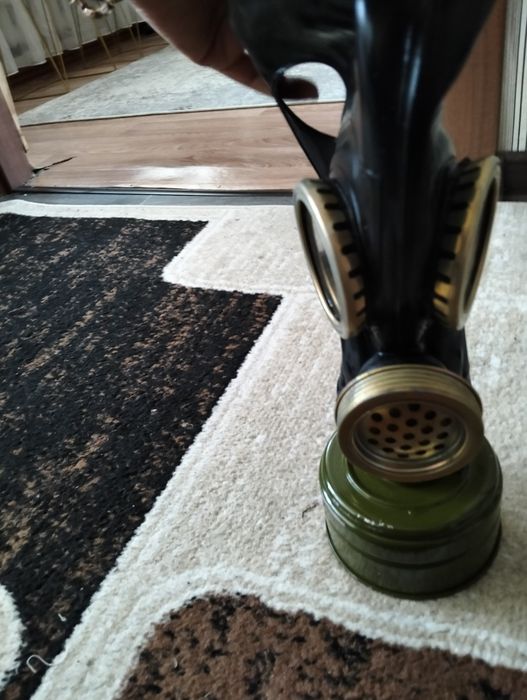 Противогаз продам срочно