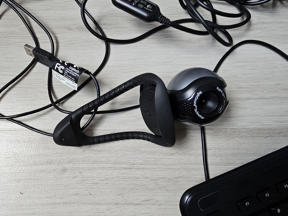 tastatura microsoft camera web logitech microfon logitech