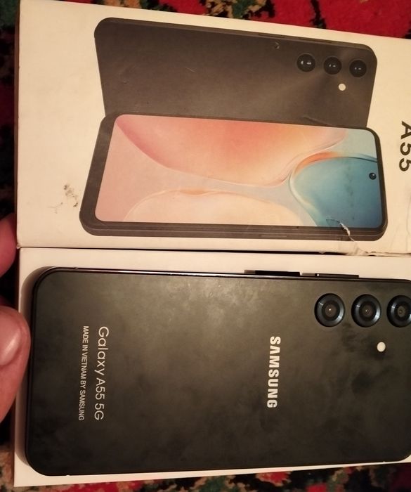 Телефон Самсунг 55