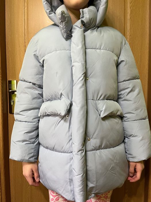 Jacheta puf bleu ,Zara ,noua, pentru fete 11-12 ani