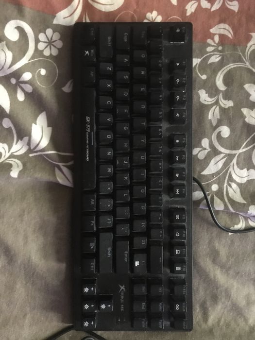 Клавиатура Xtrike me