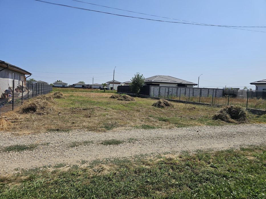 Teren de vânzare Tunari