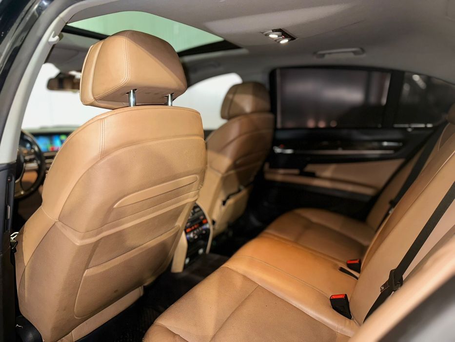 BMW 740D X drive 2012 !Variante -/+ ! Parc Auto /Rate / Buyback !