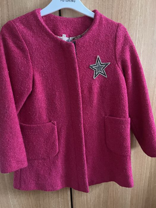 Продам пальто и шубку для девочки