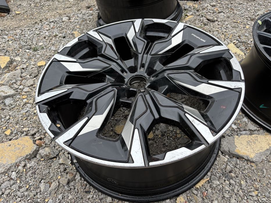 Джанта BMW G60 G61 G68 I5 5X112  21 цолаINDIVIDUAL