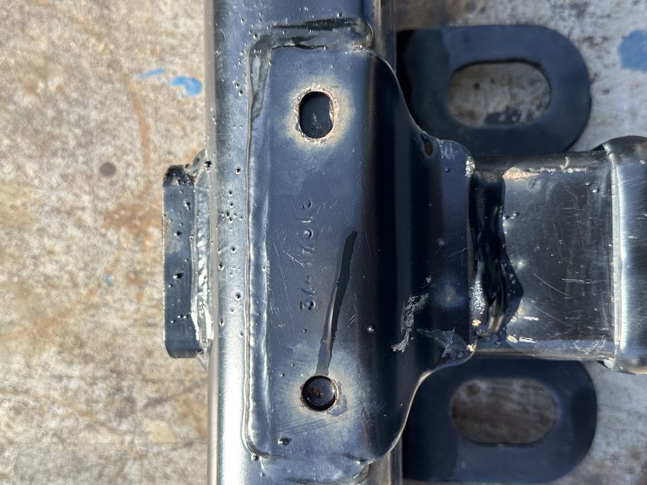 Оригинален теглич за Jeep Grand Cherokee WK2