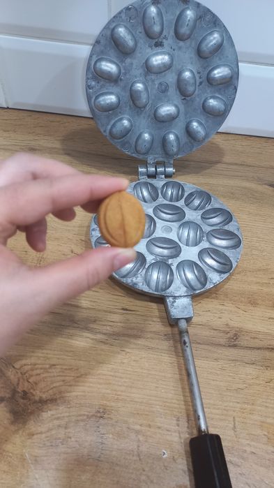 Орешница СССР на газу 16 шт