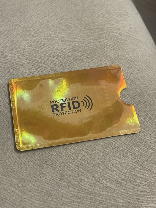 *АНТИ КРАЖБА* Фирмен RFID Алуминиев Калъф за Кредитна / Дебитна Карта