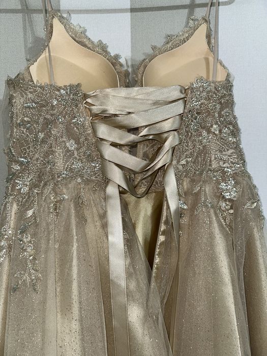 Бална рокля с обувки