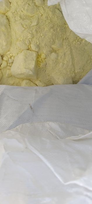 Сера 99,9% в бигбэгах. Примерно 4 тонны. Отдам за 30.000 тенге