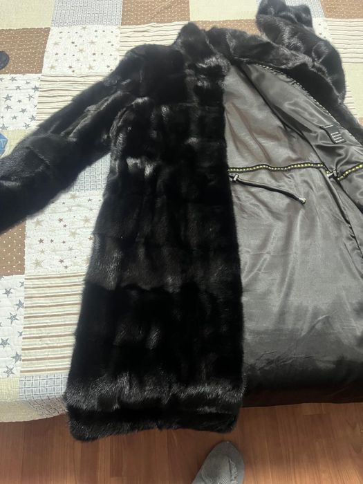 Норковая шуба черный брилиант