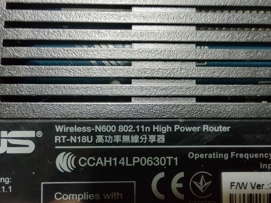 Router Gigabit Asus RT-N18U 2.4GHz 600Mbps High Power Ethernet USB 3.0