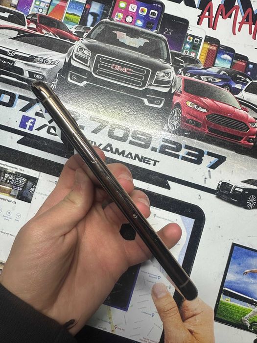 Iphone 11 Pro / 64 GB / 73% BAT / CreativAmanet