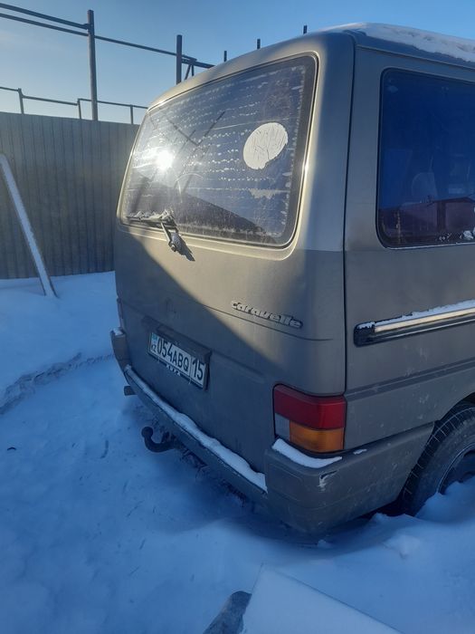 Продам 2литровыи