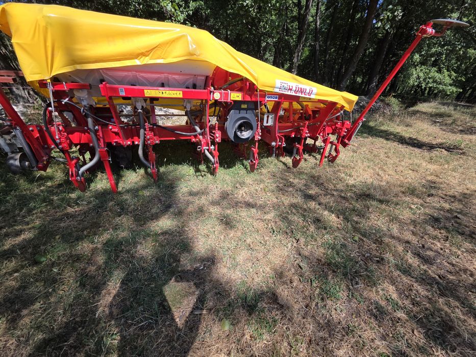 Сеялка H.Hunlu сеялката е чисто нова на 5 декара