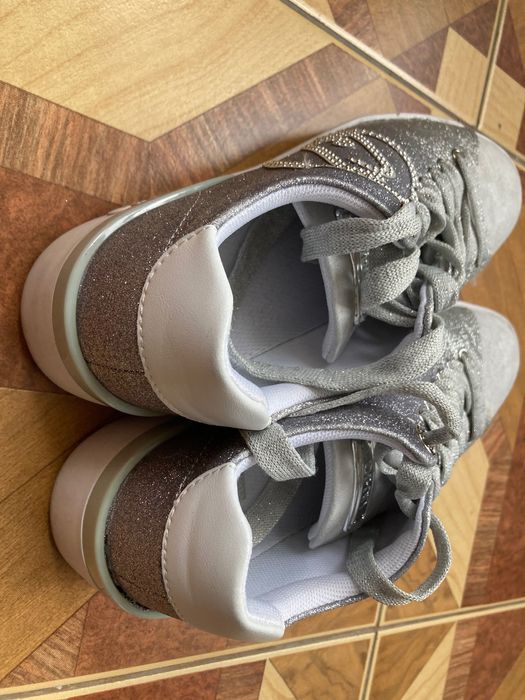 Liu JO обувки номер 36