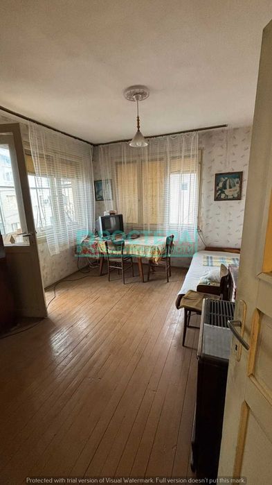 Продава се Четиристаен апартамент в Търговище, Център - 113 кв.м за 609 €/кв.м - Снимка #7