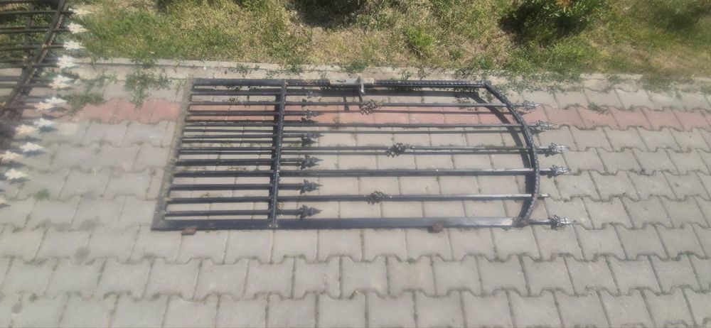Vand poarta in Deaj