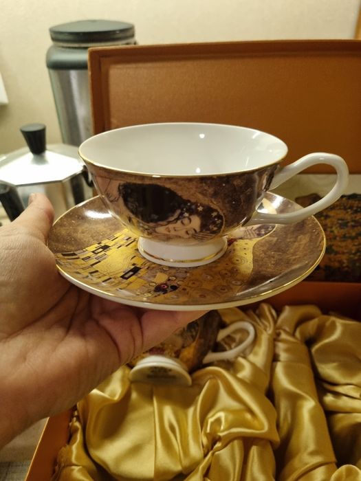 Комплект за чай от костен порцелан