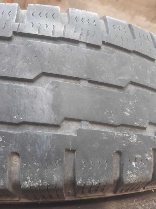 Бусови гуми NORDEX и MATADOR M+S 195/75 R16C грайфер 4-6мм 6 бр.