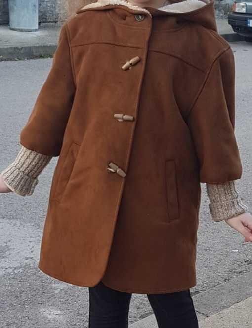 Детско палтенце за 7-8 год.