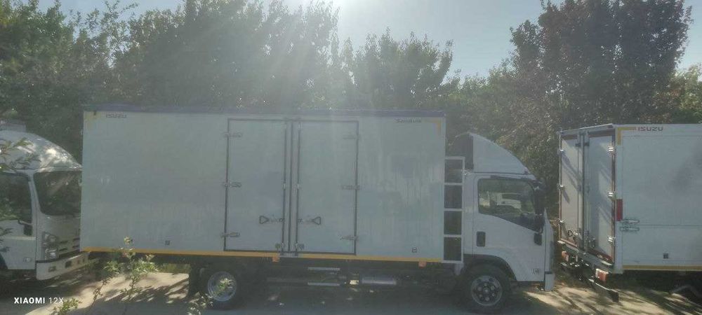 В наличии isuzu узов с раздвижной крышей  -   5 тонна
