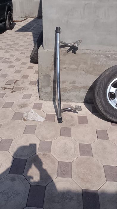 Задний кенгурятник на делику