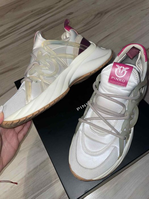 Маратонки Pinko