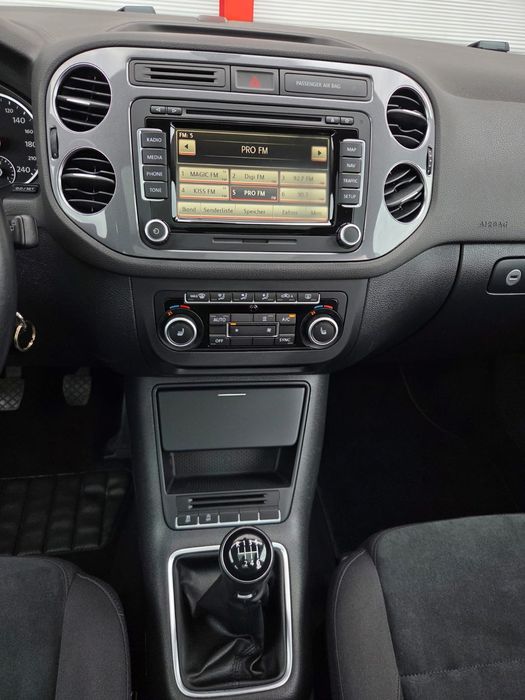 Vw Tiguan 2.0 Tdi 140 Cp/ Style/ Panorama/ Bixenon/ Alcantara/ Webasto