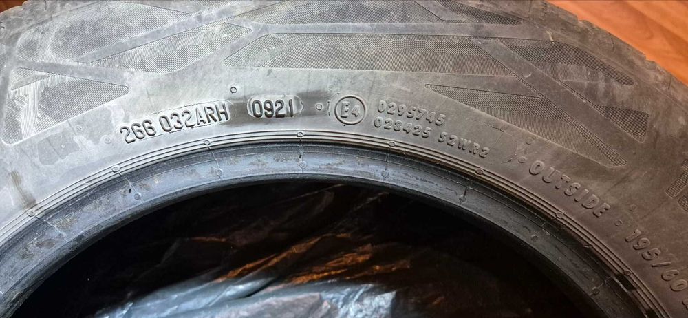 Продавам летни гуми 195 / 60 / 15 - 4 броя, общо 55 евро