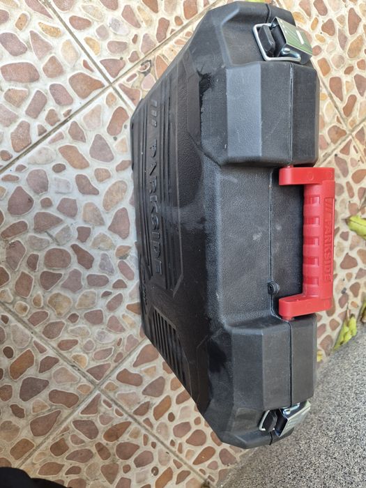 Vand Fierastrau pendular soriciel pe acumulator 20v Parkside