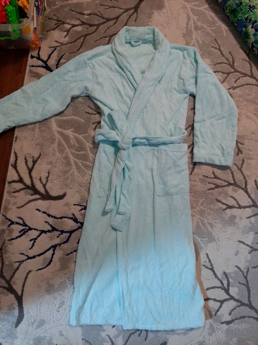 Янги банный халат сотилади
