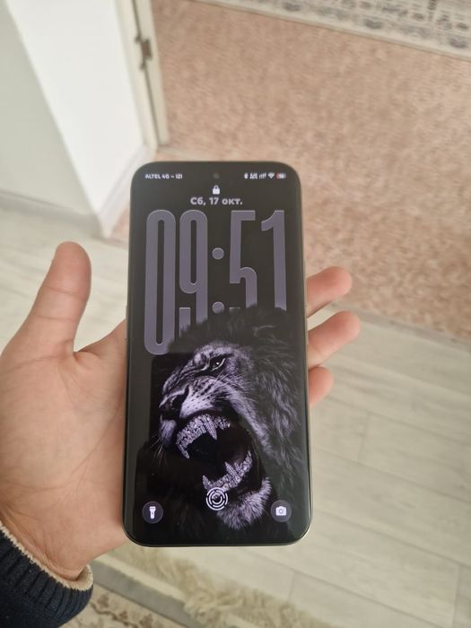 Продам Tecno Camon 50 Ultra 5G есть E SIM