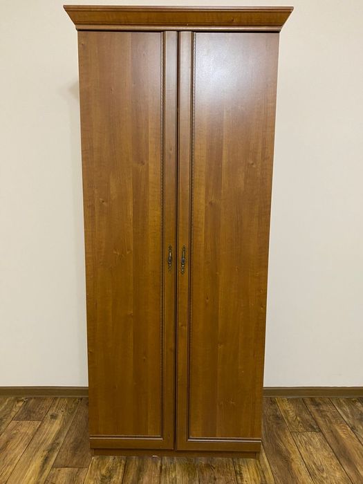 Отдам даром шкаф для одежды