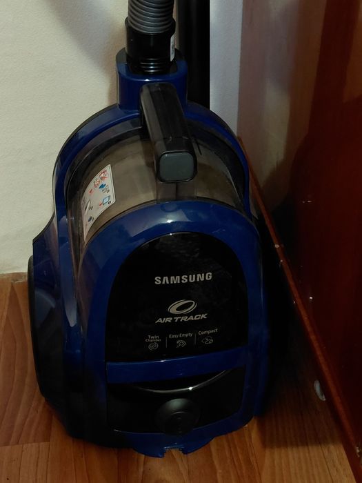 Пылесос Samsung продам