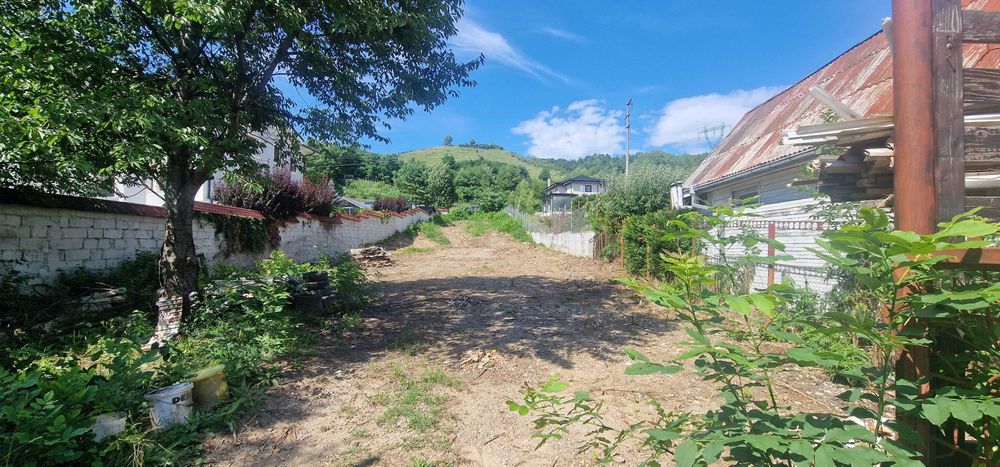 Afacere la pret de casa - Spatiu comercial 1035mp + teren 1000mp