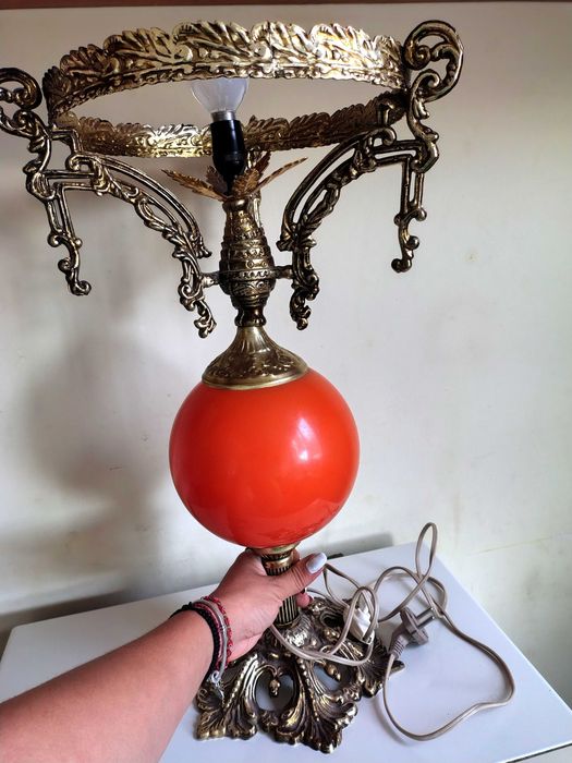 Прекрасна Голяма Стара Бронзова Лампа