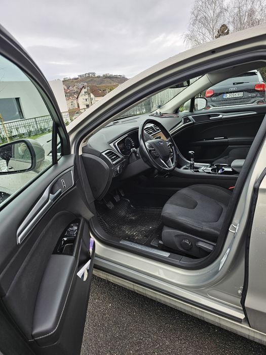 Vând Ford Mondeo 2015 | Îngrijit | Consum bun | Gata de drum!