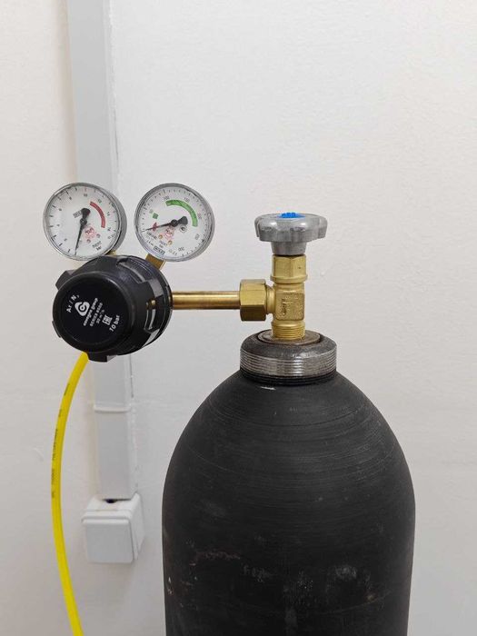 Азот высокой чистоты 5.0 (99,999%) для лабораторных целей