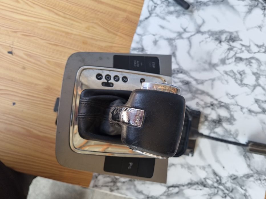 Vând timonerie Volkswagen Passat B6  BMR  cod 3C1713 025 H