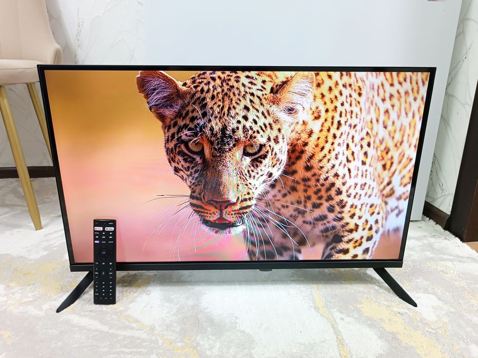 Телевизор FOX Смарт + Коробка. WiFi.