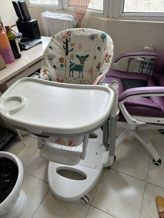 Стол для кормления