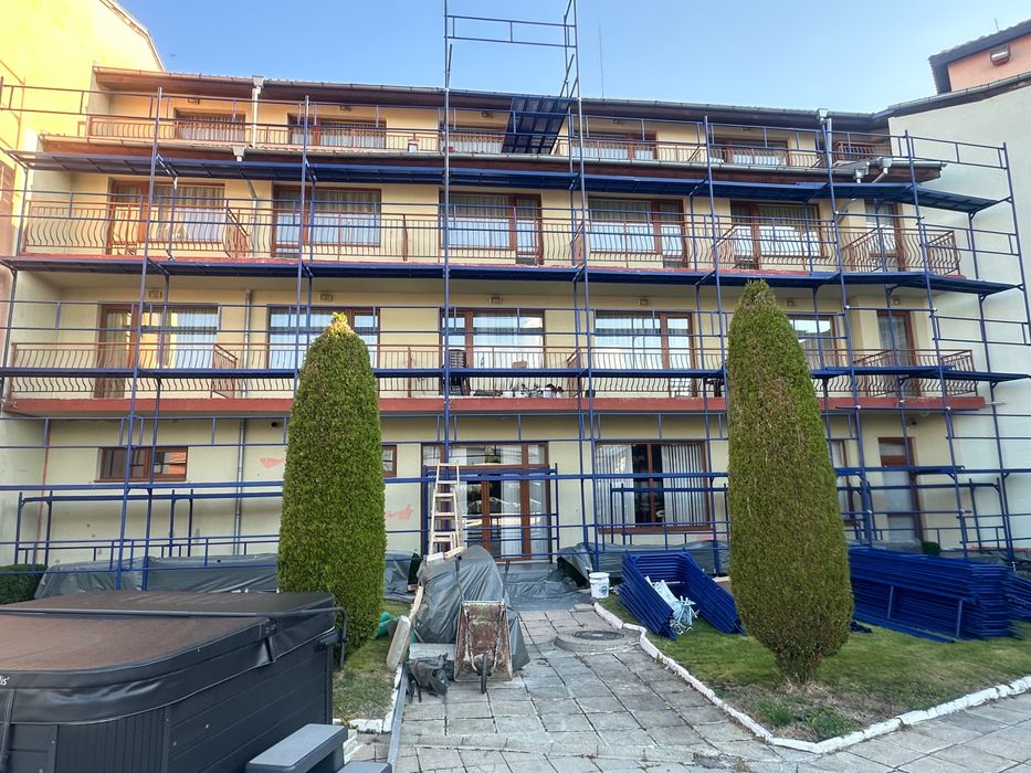 Отдавам под наем фасадно рамково скеле