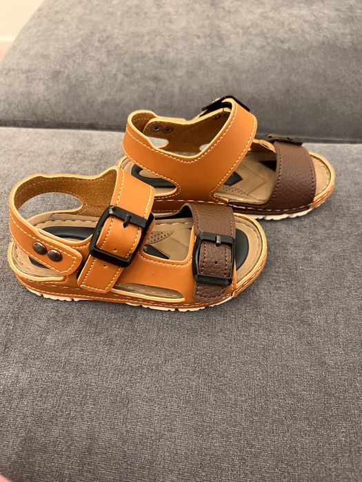 Сандалии с Турции 26 размер